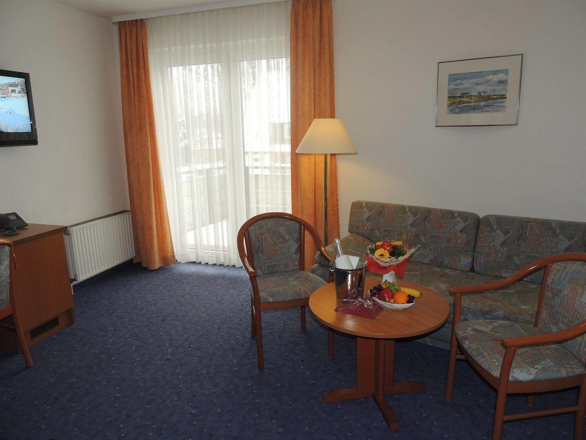Hotel-Restaurant Zum Roeddenberg Osterode am Harz Extérieur photo